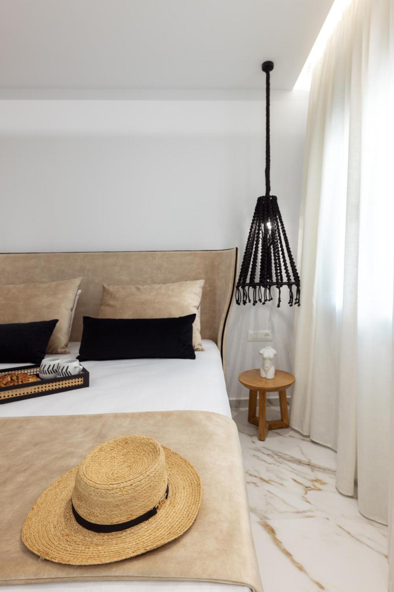 Olvos Suite Naxos City ภายนอก รูปภาพ